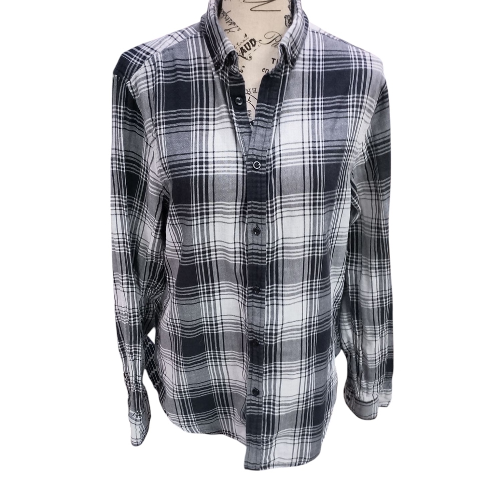 H&M Black and White Casual Button Down Shirt